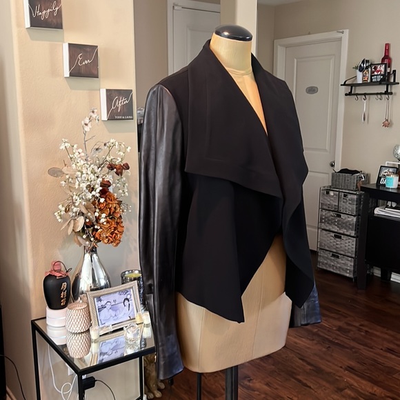 Stunning Diane von Furstenberg Leather Sleeve Jacket Sz 8 NWOT - Picture 2 of 11